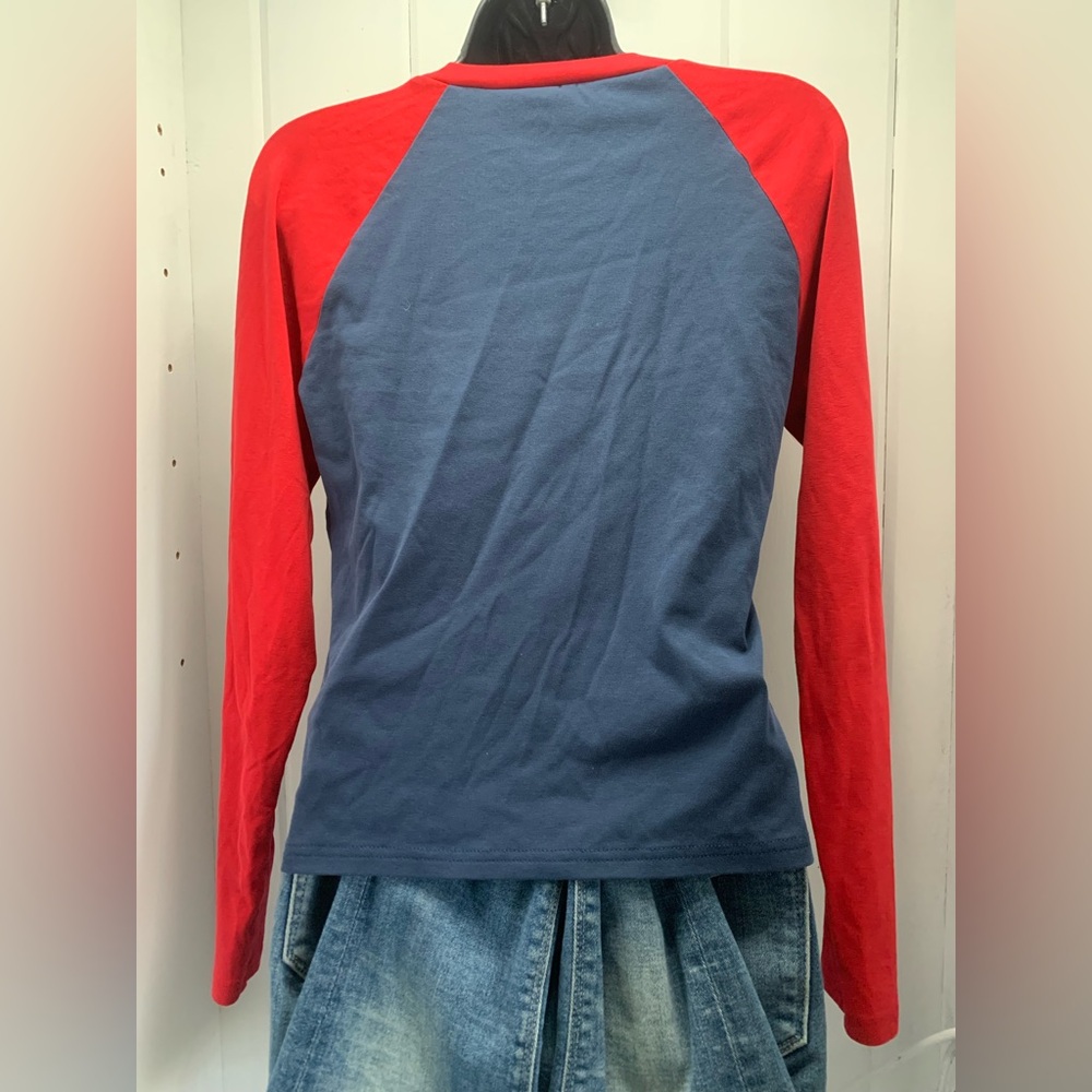 edikted Tee Women’s L Tommi Raglan Red Blue Colorblock Crew Long Sleeve T-Shirt - Picture 8 of 9